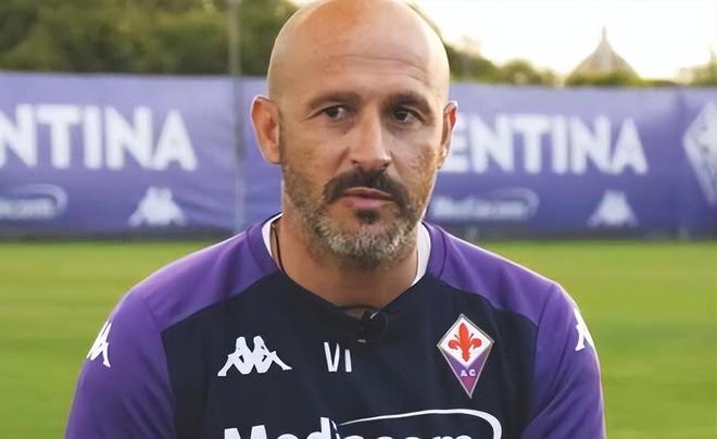 但他的到来 但他的到来